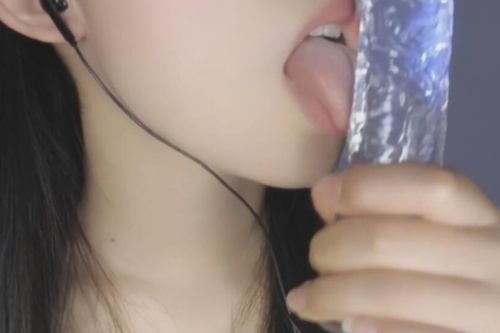 要抱好顶，首页驱动下载—从温馨到力量的双重寄托